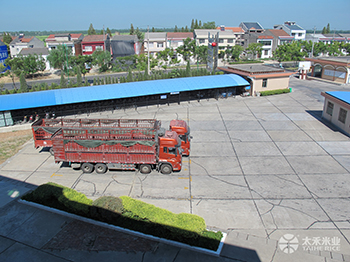  裝卸車輛停車場(chǎng)